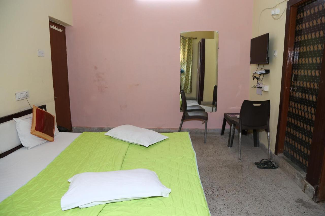 Hotel Shri Karni Vilas & Spa Chittorgarh Exteriör bild