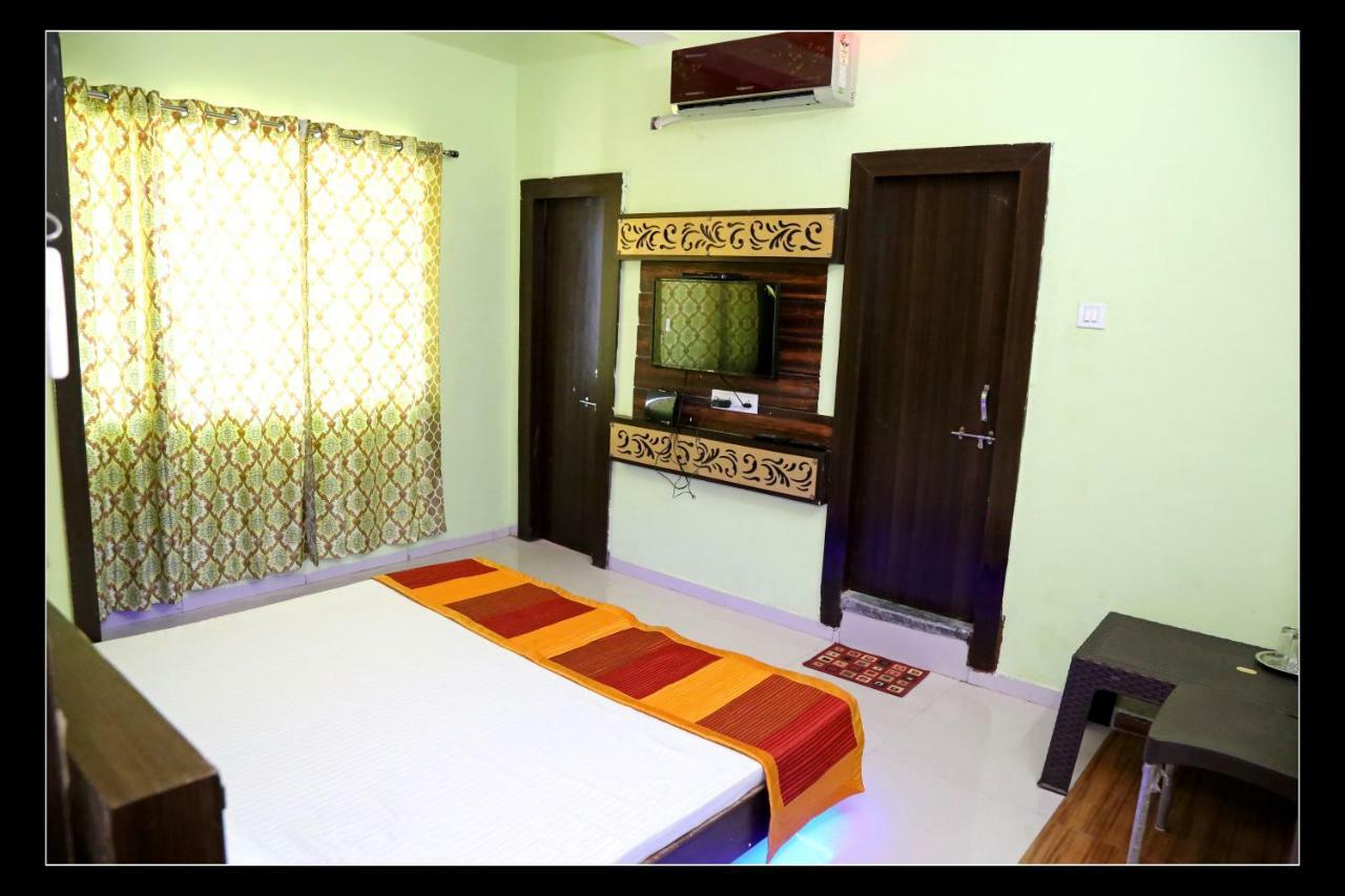 Hotel Shri Karni Vilas & Spa Chittorgarh Exteriör bild