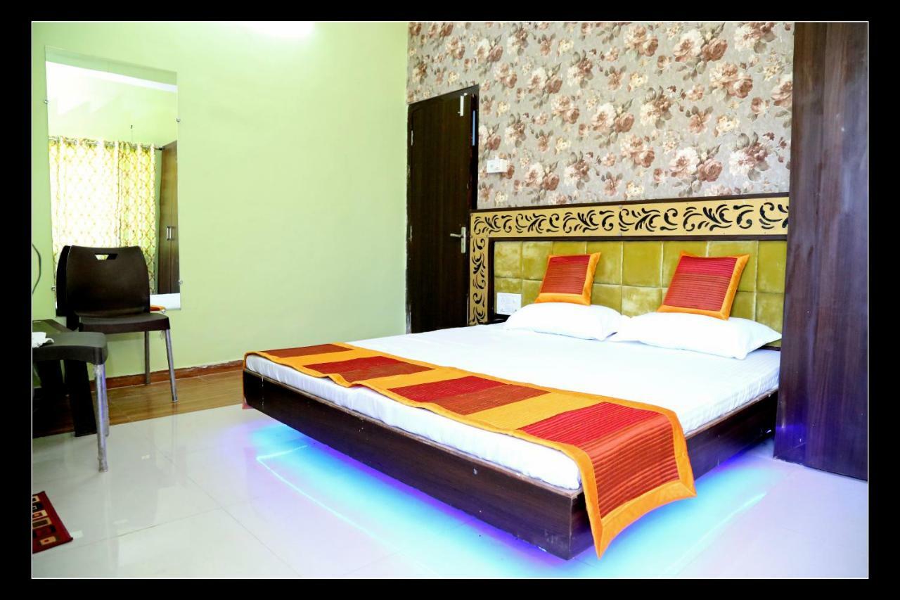 Hotel Shri Karni Vilas & Spa Chittorgarh Exteriör bild